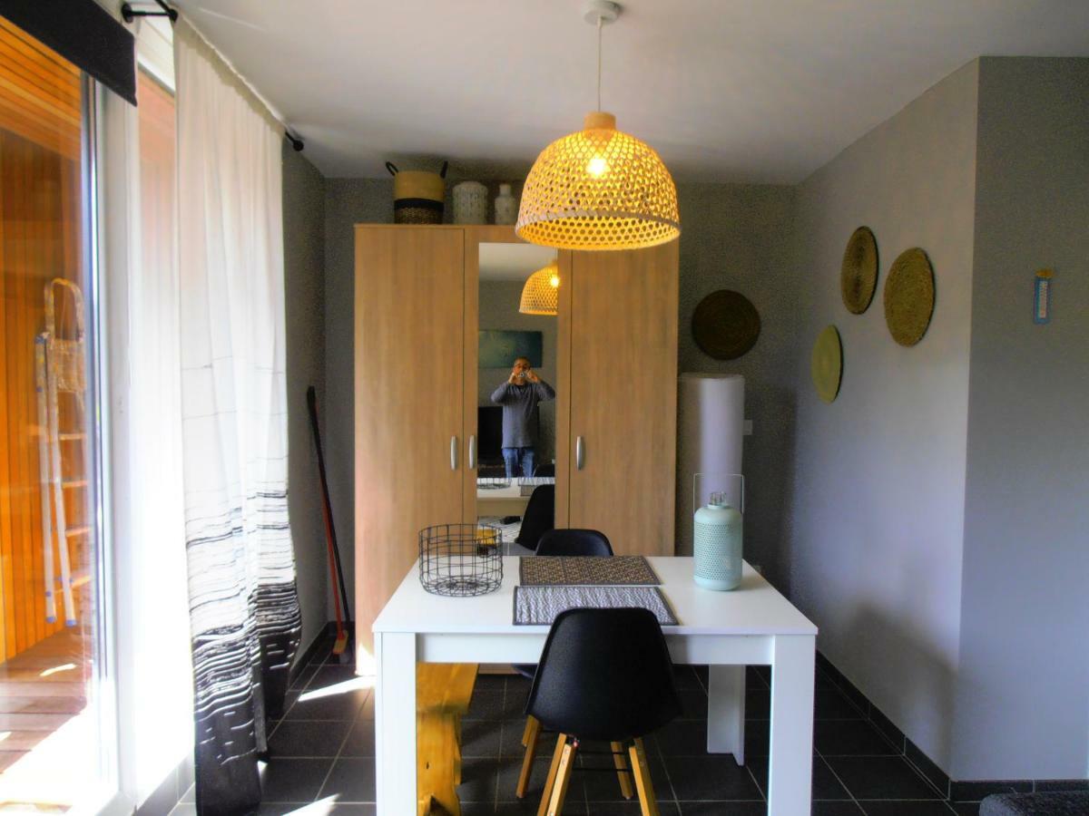 Studio Le Vedeur Avec Balcon Vue Sur Riviere Apartment Durbuy Luaran gambar